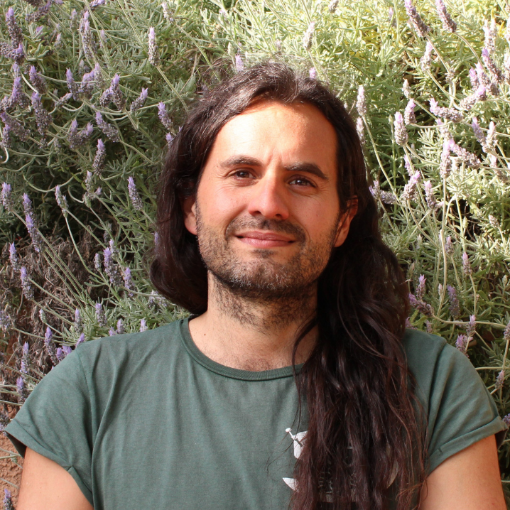 Aua Miguel Plaza square